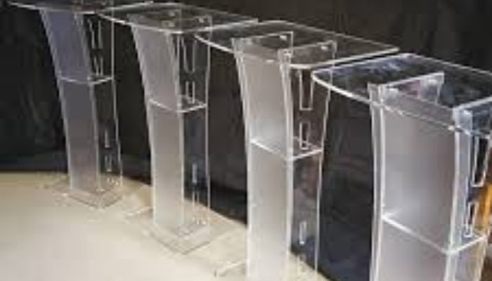 Noda di Podium Akrilik? Cek Ini untuk Cara Membersihkannya