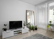 Memperbaiki Standing Mirror Retak dengan Aluminium Foil