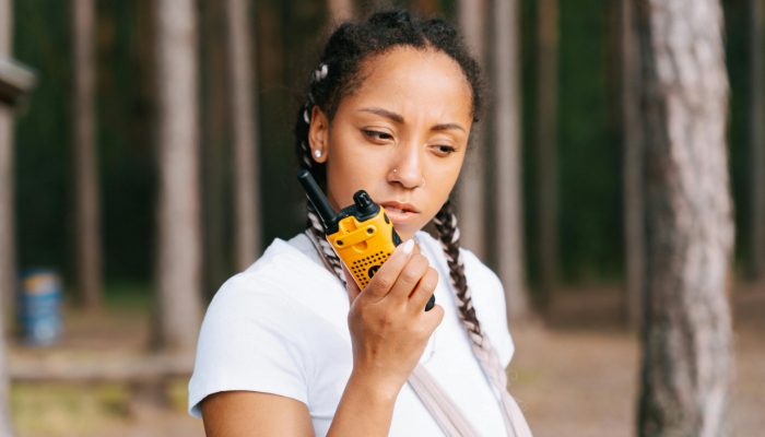 Mau Sewa Handy Talky? Perhatikan Hal Ini Sebelum Memilih