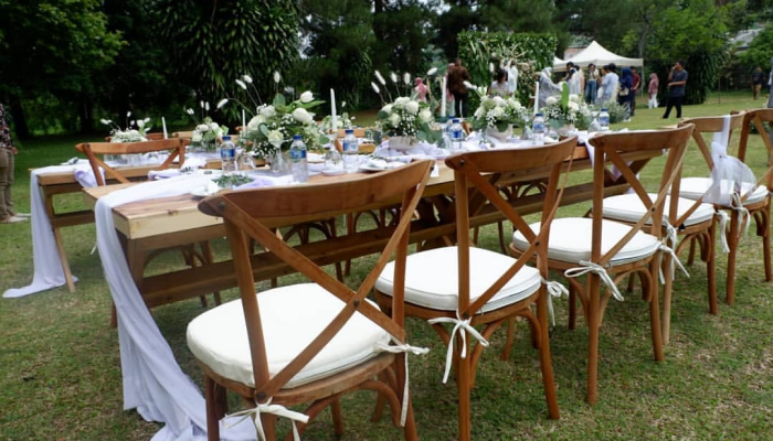 Cari Tahu Tempat Sewa Kursi Crossback Bekasi Barat dan Tipsnya Disini!