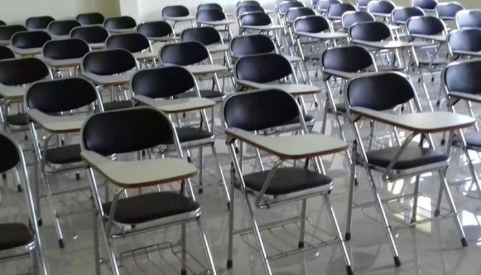 Sewa Kursi Kuliah dengan Produk Berkualitas? Yuk, Ke RNT Production