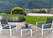 Cara Merawat Kursi Taman agar Lebih Awet