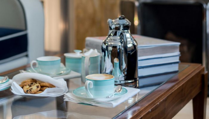 Rekomendasi Meja Makan Kaca Desain Minimalis