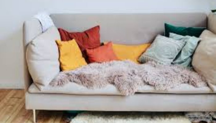 Cara Pilih Bantal Sofa untuk Percantik Ruangan