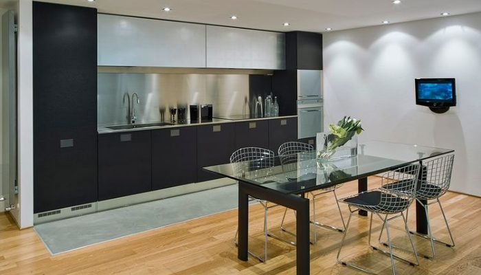 Sewa Meja Makan Kaca? Ini Cara Pilihnya