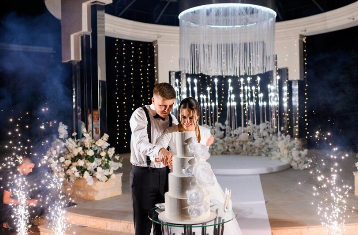 pesta pernikahan indoor