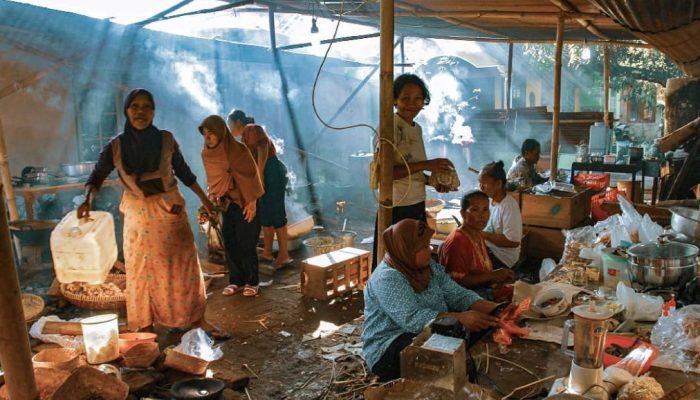 Tradisi Rewang dan Filosofi Budaya di Baliknya